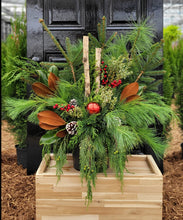 Load image into Gallery viewer, Deluxe Christmas Fresh Porch Package